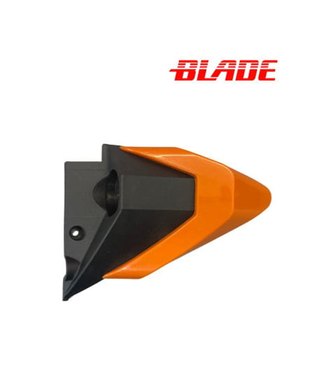 BLADE GT Plastikinis dangtelis korpususui priekis kairė / galas dešinė