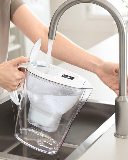 Vandens filtravimo ąsotis Brita Marella Pro, 2.4L, mėlynas, su 1 vnt Maxtra Pro vandens filtru